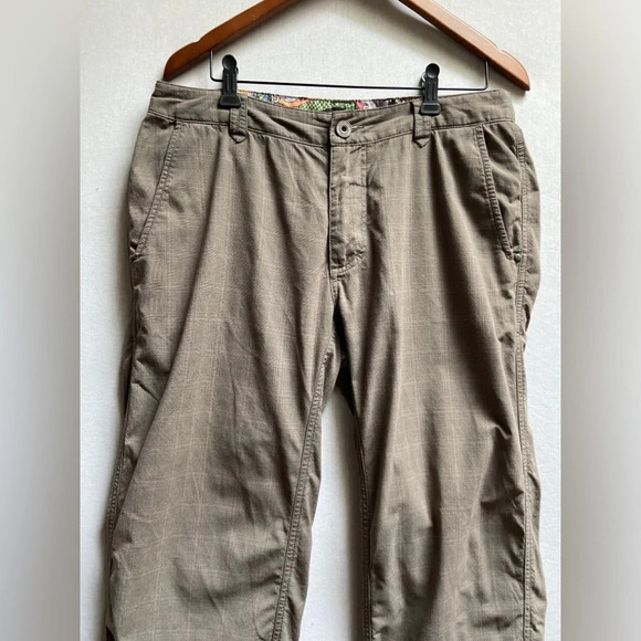 Lululemon Athletica checkered plaid straight leg khaki  athletic pants Sz 34 - Picture 4 of 13